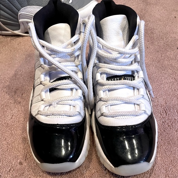 Air Jordan 11 Retro GS 'Gratitude / Defining Moments'- size 6y - Picture 1 of 6